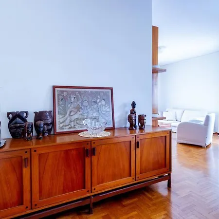 La Quiete. Two Bedrooms, 250m From The * Ospedaletti