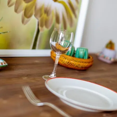 La Quiete. Two Bedrooms, 250m From The Apartment